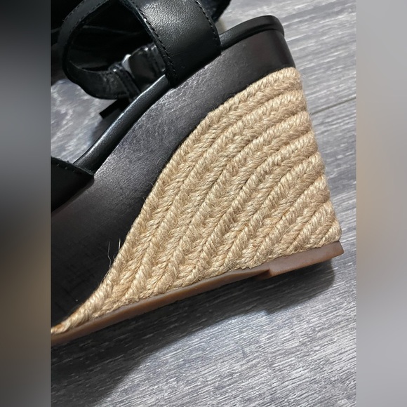 Ralph Lauren Black and Tan Wedge Sandals with flaws - Picture 3 of 7